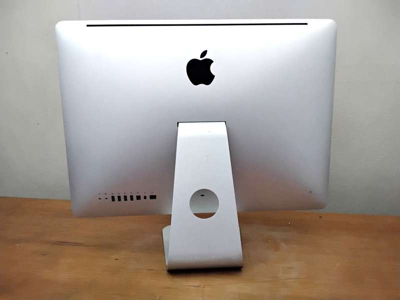 iMAC Apple | 21.5 INCH | Core i5 2.7Ghz 4GB RAM 1TB HDD * AMD Radeon HD Graphics