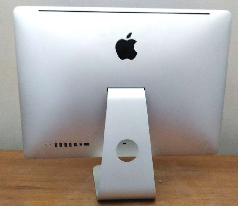 Apple iMAC 21.5 INCH Computer AIO Core i3 3.06Ghz | 12GB RAM | 500GB HDD