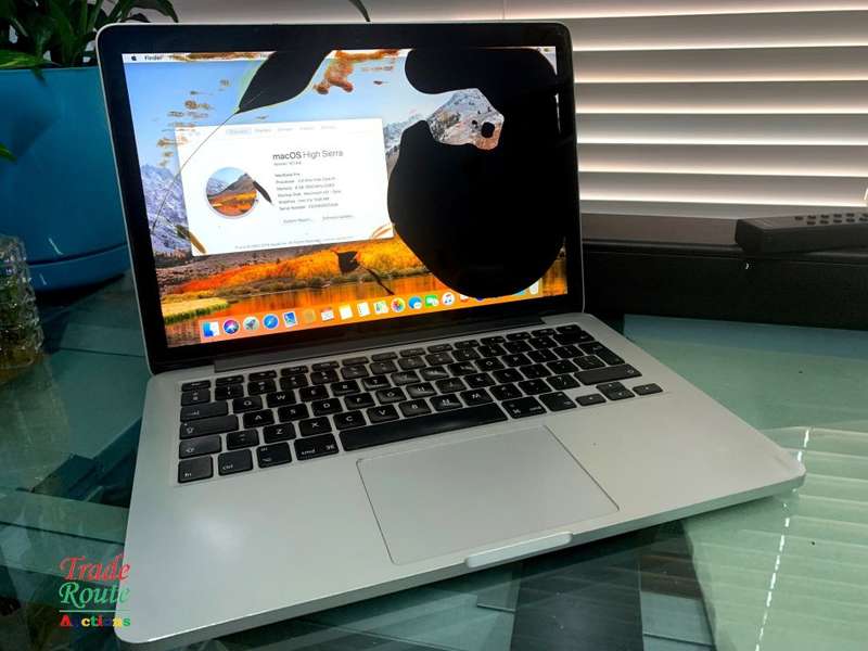 MacBook Pro 13.3-inch 2014 Retina | Core i5 2.8GHz | 8GB RAM | 500GB SSD - Cracked LCD For Repairs