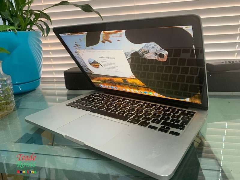 MacBook Pro 13.3-inch 2014 Retina | Core i5 2.8GHz | 8GB RAM | 500GB SSD - Cracked LCD For Repairs
