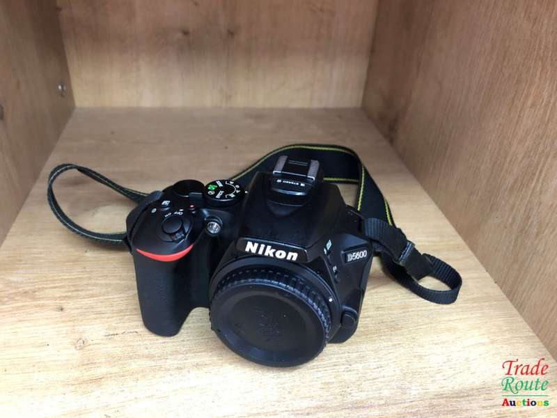 NIKON D5600 DSLR CAMERA BODY