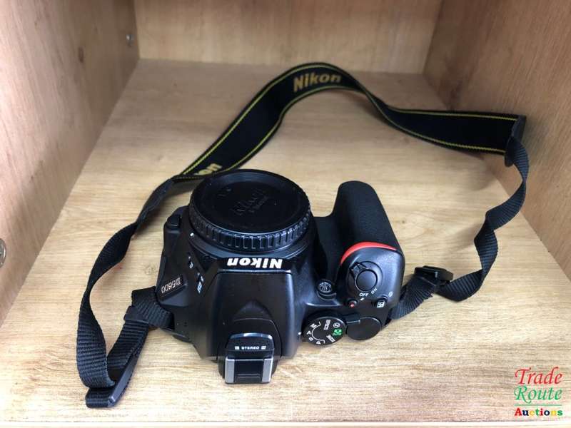 NIKON D5600 DSLR CAMERA BODY