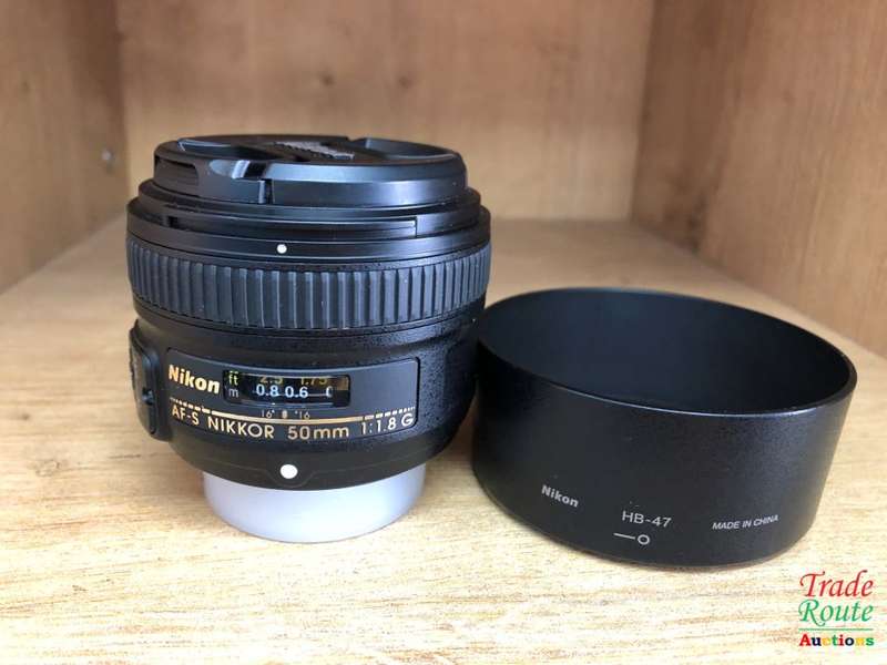 Nikon 50mm f/1.8G AF-S Nikkor Lens for Nikon Digital SLR Cameras