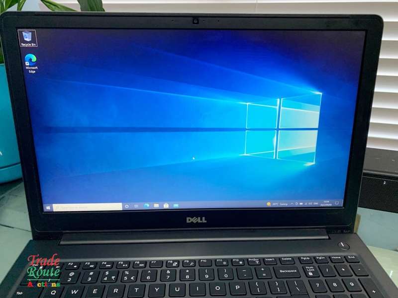 Dell Vostro 5568 15.6" LAPTOP | Core i7 7th Gen 8GB RAM 250GB SSD | Nvidia 940MX 4GB | LOW BATTERY