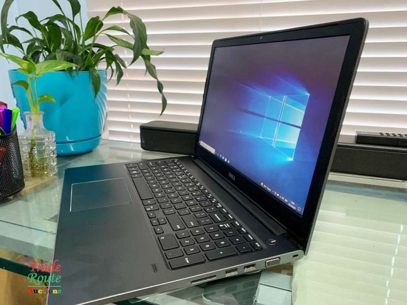 Dell Vostro 5568 15.6" LAPTOP | Core i7 7th Gen 8GB RAM 250GB SSD | Nvidia 940MX 4GB | LOW BATTERY