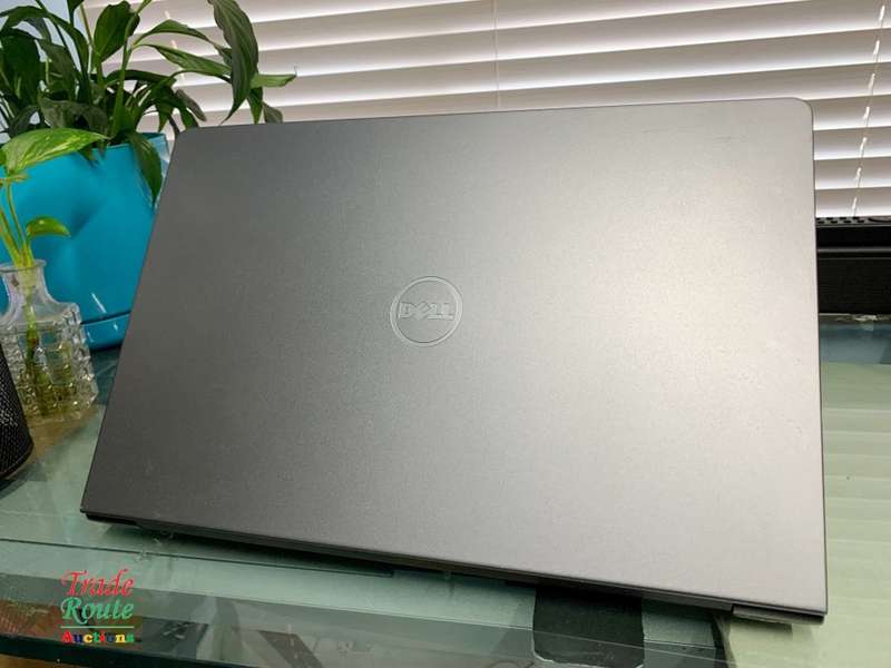 Dell Vostro 5568 15.6" LAPTOP | Core i7 7th Gen 8GB RAM 250GB SSD | Nvidia 940MX 4GB | LOW BATTERY