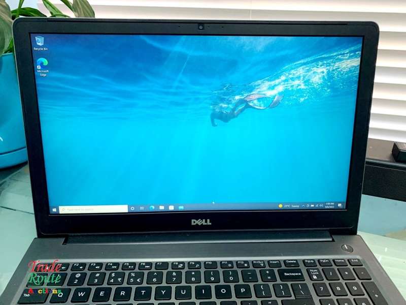 Dell Vostro 5568 15.6 LAPTOP Core i7 7thGen 8GB 250GB Nvidia 940MX 4GB Defects Listed in Description