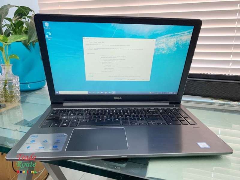 Dell Vostro 5568 15.6 LAPTOP Core i7 7thGen 8GB 250GB Nvidia 940MX 4GB Defects Listed in Description