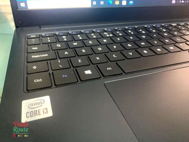 Dynabook Satellite Pro C50-H-103 - Core i3 10th Gen - 8GB HDD - 256GB SSD