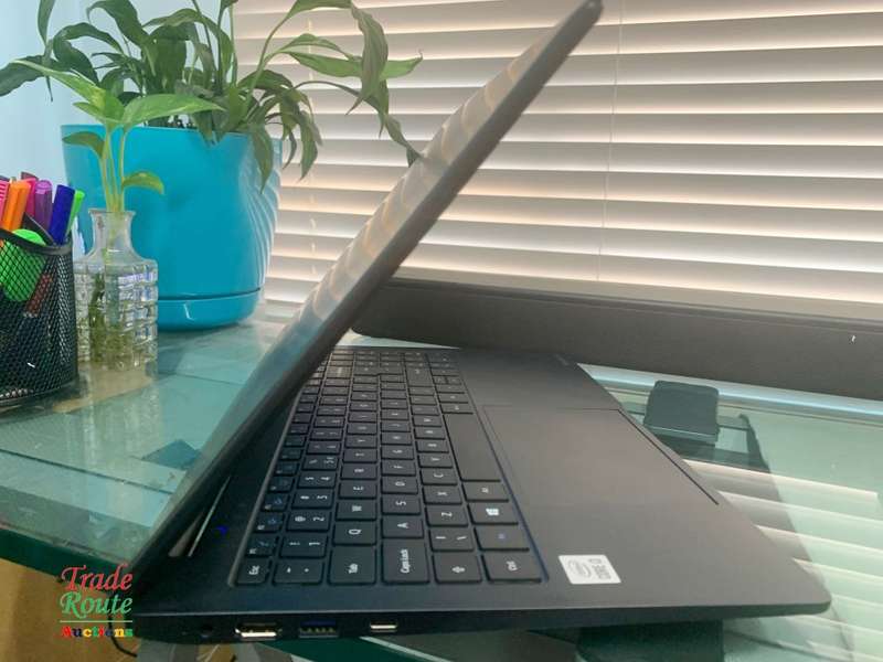 Dynabook Satellite Pro C50-H-103 - Core i3 10th Gen - 8GB HDD - 256GB SSD