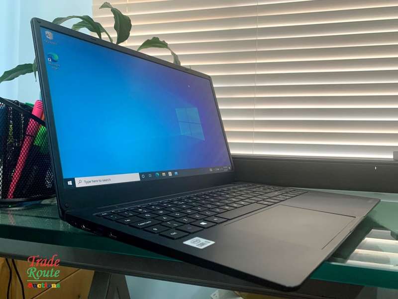 Dynabook Satellite Pro C50-H-103 - Core i3 10th Gen - 8GB HDD - 256GB SSD