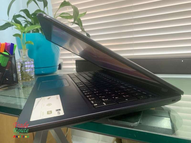 ASUS VIVOBOOK X540UA 15.6 INCH NOTEBOOK | CORE i3 6100U 6th Gen 2.3GHZ | 4GB RAM | 1TB HDD