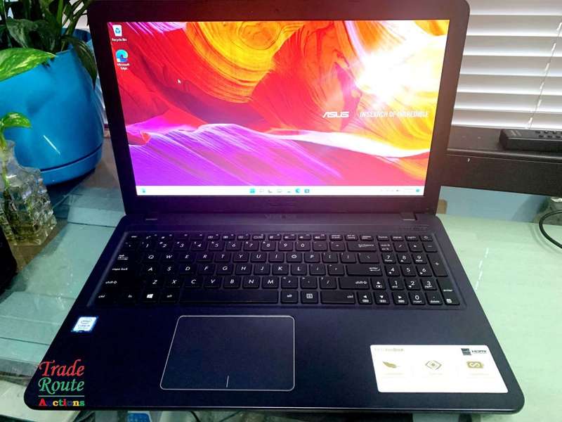 ASUS VIVOBOOK X540UA 15.6 INCH NOTEBOOK | CORE i5 8250U 8th Gen 1.8GHZ | 4GB RAM | 1TB HDD