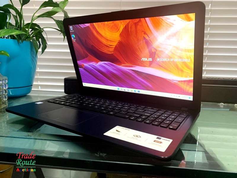 ASUS VIVOBOOK X540UA 15.6 INCH NOTEBOOK | CORE i5 8250U 8th Gen 1.8GHZ | 4GB RAM | 1TB HDD
