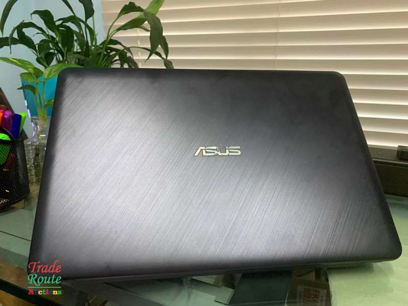 ASUS VIVOBOOK X540UA 15.6 INCH NOTEBOOK | CORE i5 8250U 8th Gen 1.8GHZ | 4GB RAM | 1TB HDD