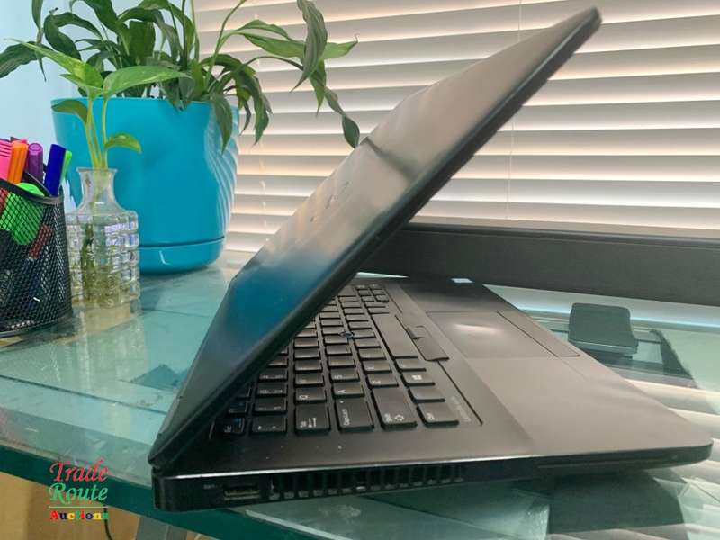 DELL LATITUDE E5470 LAPTOP | CORE i5 6300U 6th Gen 2.4GHz | 8GB RAM | 256GB SSD