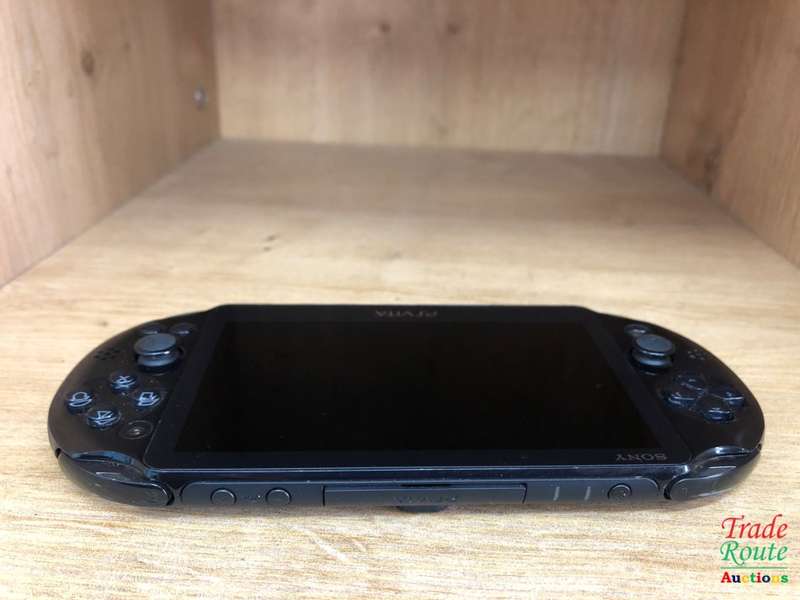 SONY PS Vita PlayStation Slim Model PCH-2016 WiFi Edition Touchscreen game console 12.7 cm (5")