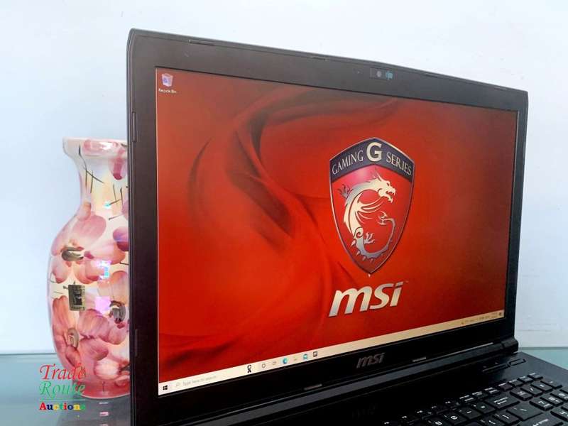 MSI CX72 6QD 17.3 inch i7 Gaming Laptop | Nvidia 940MX Graphics | Monster