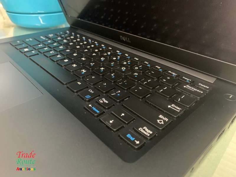 Dell Latitude 7490 Touch Screen Laptop Core i5 8350U 8th Gen 8GB 128GB 14` Full HD (1920x1080)