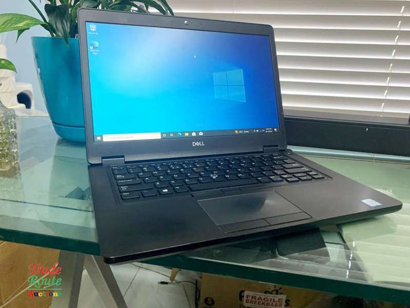 Dell Latitude 5490 Full HD 14` LAPTOP | Intel Core i5 8250U 8th Gen 1.8GHz | 8GB RAM 256GB SSD NVMe