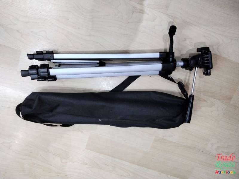 Voyager T1000 Tripod