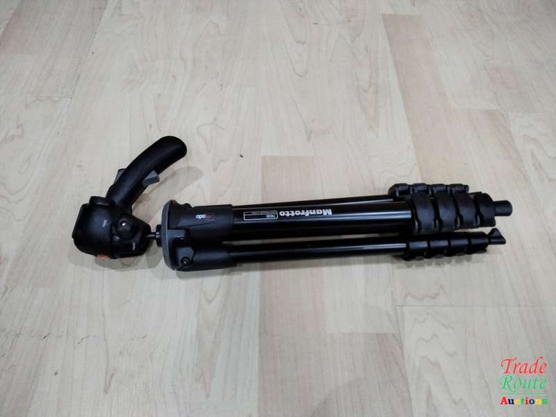 Manfrotto 785B Tripod