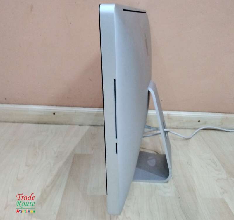 Apple iMAC | 27 INCH | Core i5 2.7GHz 4GB RAM 1TB HDD | All In One Desktop Computer