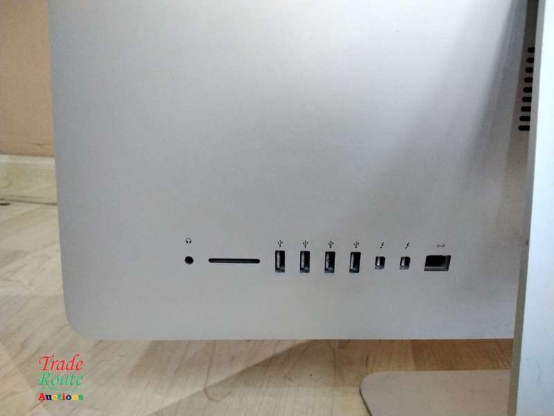 2014 iMAC Stylish | 21.5 INCH | Core i5  * ULTRASLIM * Cracked outer Glass