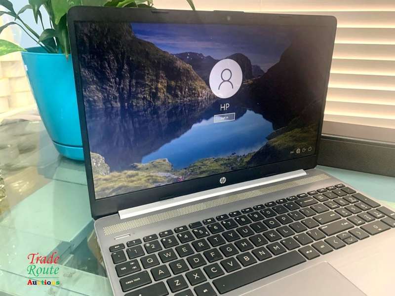 HP 255 G8 15.6 Inch Notebook AMD 3020e with Radeon R2 1.2GHz 4GB RAM | 1TB HDD | LAPTOP