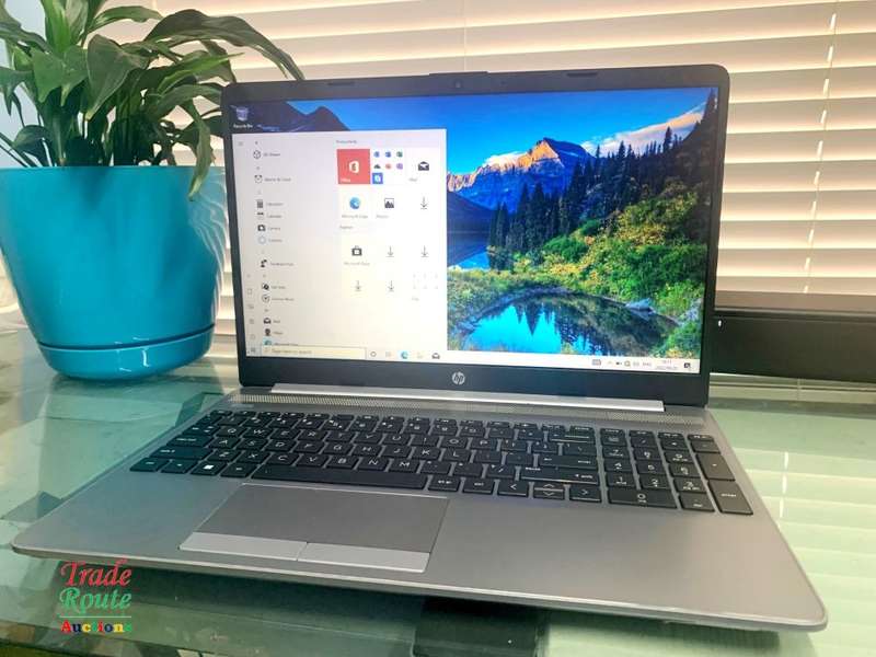 HP 255 G8 15.6 Inch Notebook AMD 3020e with Radeon R2 1.2GHz 4GB RAM | 1TB HDD | LAPTOP