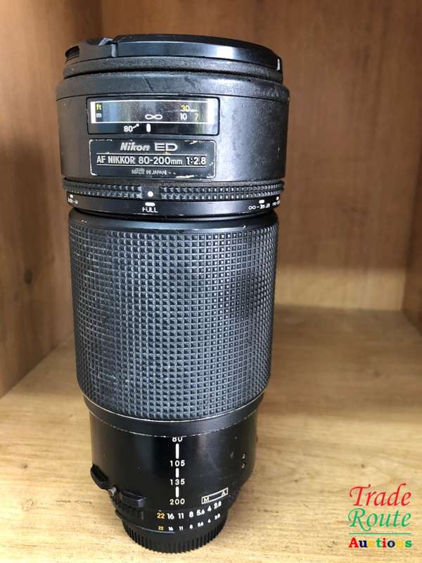 Nikon ED AF NIKKOR 80-200mm 1:2.8 Lens