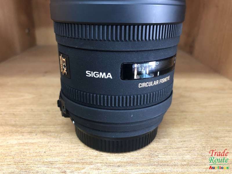 Sigma 4.5mm f/2.8 EX DC HSM Circular Fisheye Lens [SONY A-MOUNT]