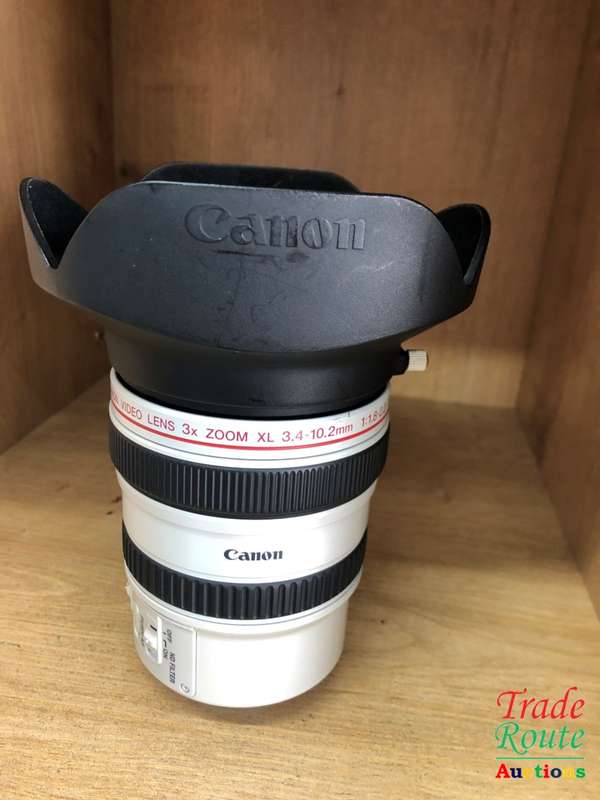 Canon Video Lens 3x Zoom XL 3.4-10.2mm 1:1.8-2.2 for Canon XL-2 XL-1S and XL-1 Camcorders