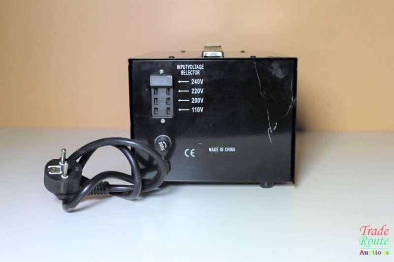 Step Up 110v to 220v & Step Down 220v to 110v Transformer TC-2000 G Seven Star