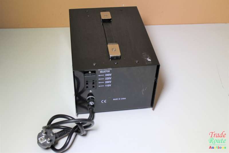 Step Up 110v to 220v & Step Down 220v to 110v Transformer TC-2000 G Seven Star