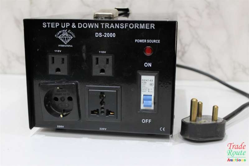 STEP UP 110V TO 220V & STEP DOWN 220V TO 110V TRANSFORMER DS-2000 STEP UP 110V TO 220V & STEP DOWN