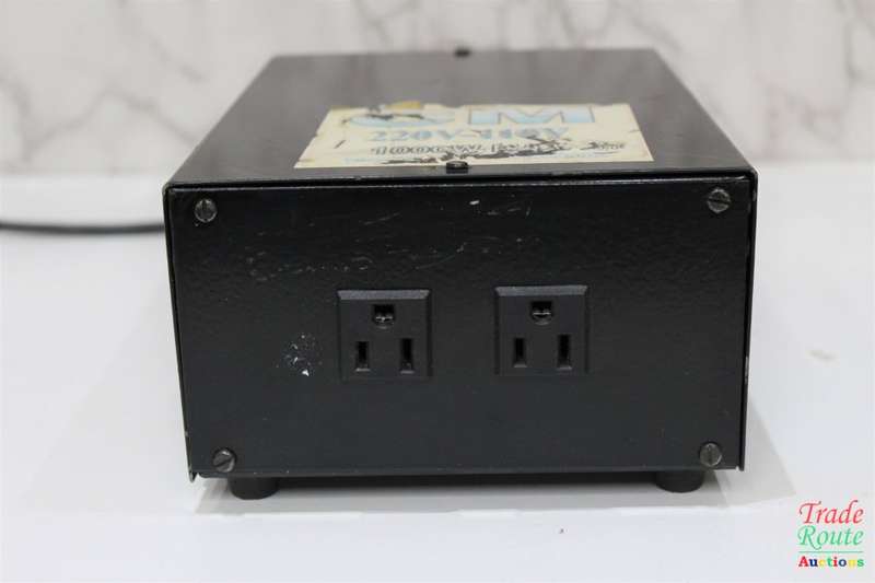 CM 220V-110V STEP DOWN TRANSFORMER 1000 W MAX - US-Plug