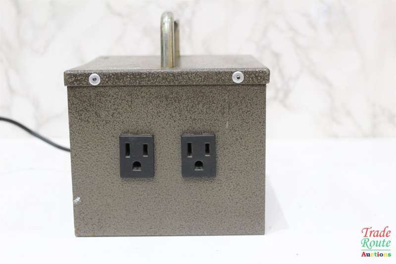Auto Transformer - Auto Step Down Transformer 220V to 110V US PLUG