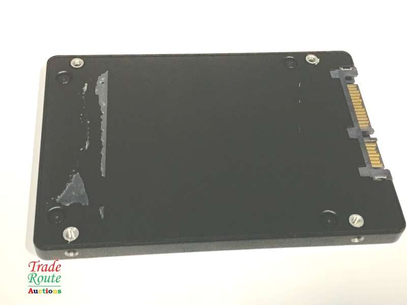 SAMSUNG 256GB SSD - Solid State Drive 2.5"