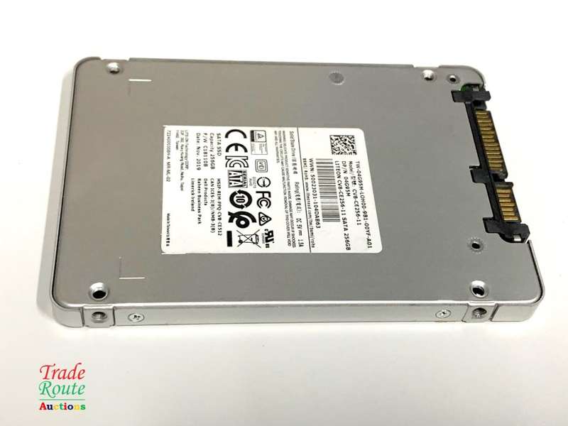 256GB SSD - Solid State Drive 2.5"