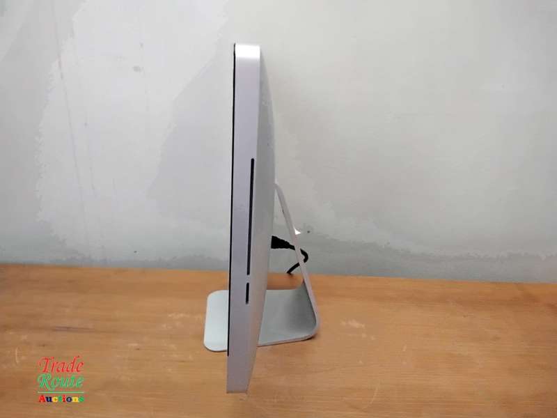 iMAC | 21.5 INCH | Core 2 Duo 3.06Ghz | 4GB RAM | 500GB HDD - Nvidia Geforce Graphics
