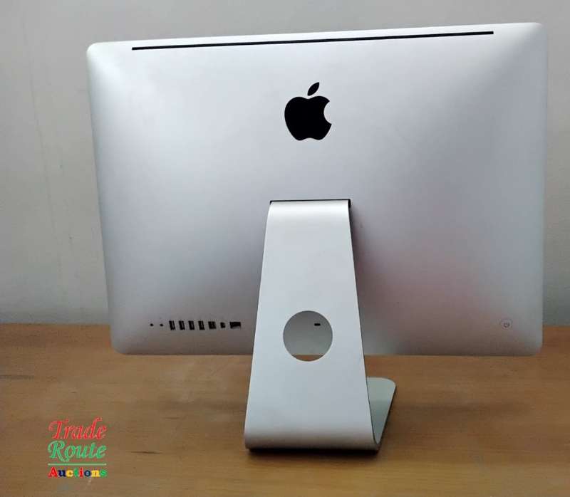 iMAC | 21.5 INCH | Core 2 Duo 3.06Ghz | 4GB RAM | 500GB HDD - Nvidia Geforce Graphics
