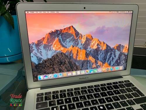 MacBook Air 13.3-inch | Core i5