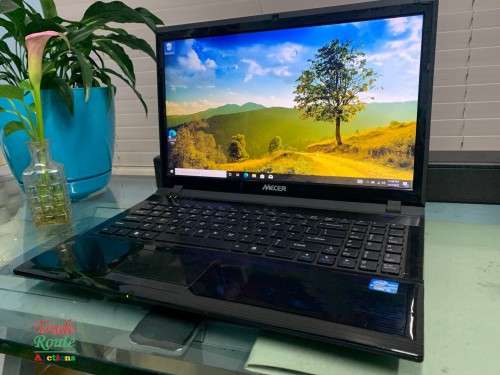 MECER i5 15.6 INCH LAPTOP