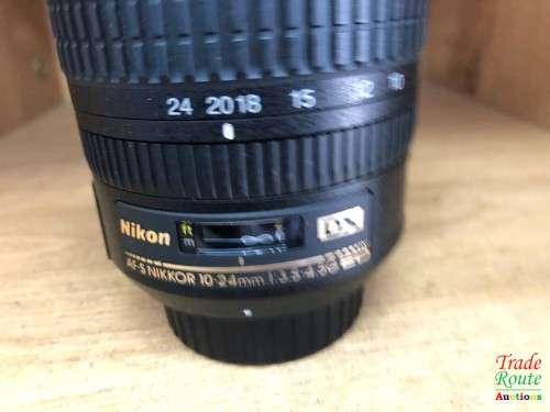 Nikon 10-24mm f/3.5-4.5G ED AF-S DX Zoom Lens - For Nikon DSLR Cameras