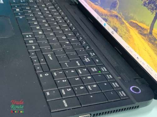 TOSHIBA SATELLITE C50D 15-INCH LAPTOP - 240GB SSD SOLID STATE DRIVE