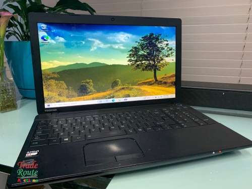 TOSHIBA SATELLITE C50D 15-INCH LAPTOP - 240GB SSD SOLID STATE DRIVE
