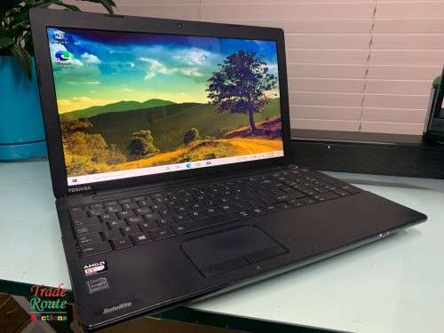 TOSHIBA SATELLITE C50D 15-INCH LAPTOP - 240GB SSD SOLID STATE DRIVE