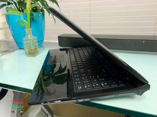 MECER i5 W251EU 15.6 INCH LAPTOP - Low Battery