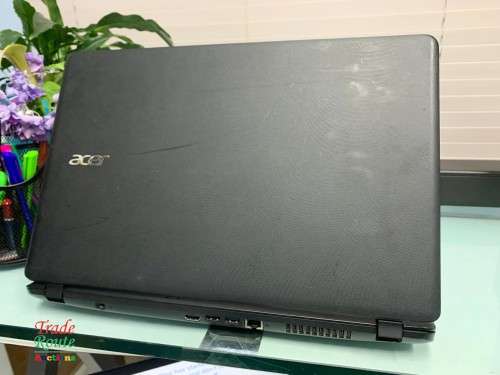 Acer Aspire ES 15 (MODEL ES1-572) 15.6inch Laptop